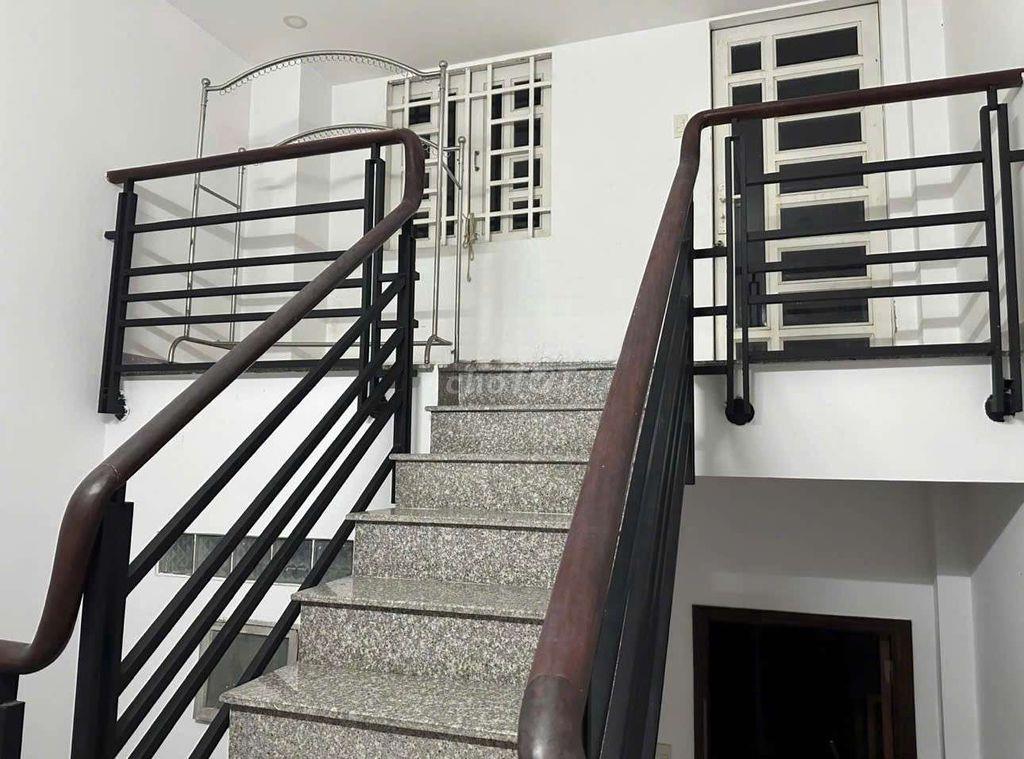 CHO THUÊ NHÀ LÊ NIỆM, PHÚ THẠNH, TÂN PHÚ, 20TRIEU, 4PN, FULL NỘI THẤT
