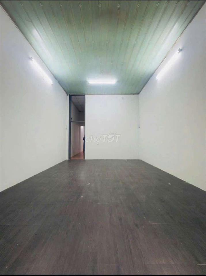 CHO THUÊ NHÀ VƯỜMG LÀI- PHÚ THỌ HÒA - 8,5TRIEU - 4×15M - 2PN