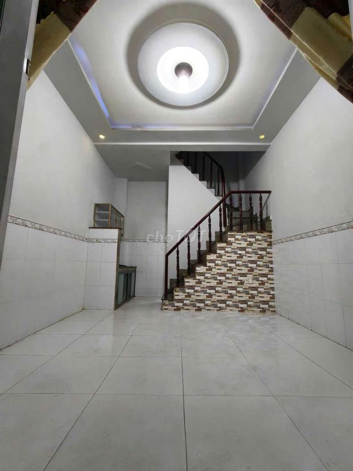 CHO THUÊ NHÀ AN DƯƠNG VƯƠNG Q6 - BÀ HOM - 8TRIEU - 2PN CÓ MÁY LẠNH