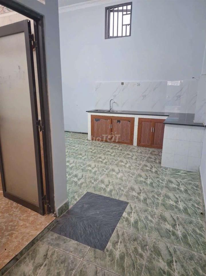 CHO THUÊ NHÀ TÂY THẠNH - TÂN PHÚ - 12TRIEU - 4PN - HẺM 5M - 3 TẦNG