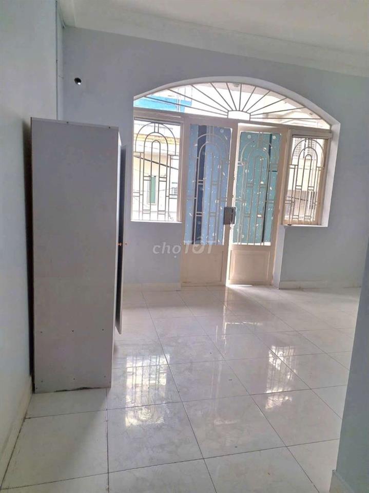 CHO THUÊ NHÀ TÂY THẠNH - TÂN PHÚ - 12TRIEU - 4PN - HẺM 5M - 3 TẦNG