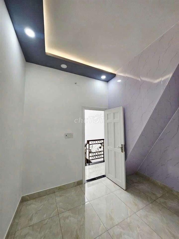 CHO THUÊ NHÀ HƯƠNG LỘ 2- 10TRIEU - 3PN - 3 TẦNG - HẺM XE TẢI