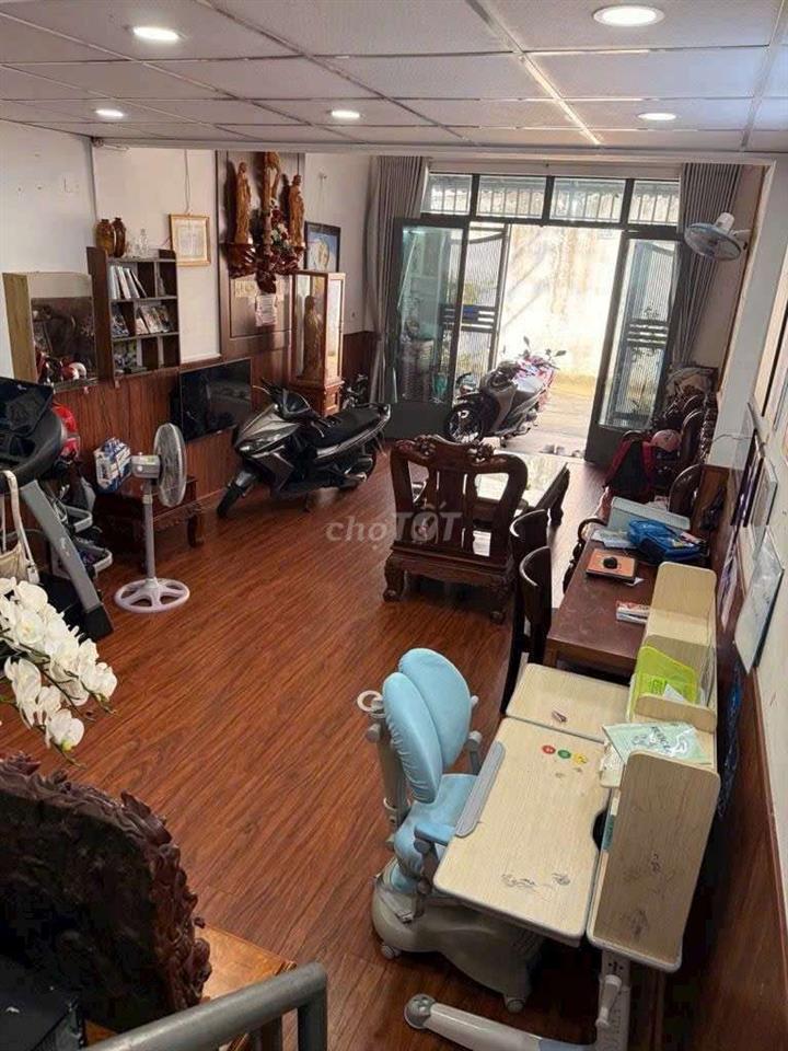 CHO THUÊ NHÀ ĐƯỜNG SỐ 8 - BHH - 10 TRIỆU - 2PN - CÓ NỘI THẤT - HẺM 6M