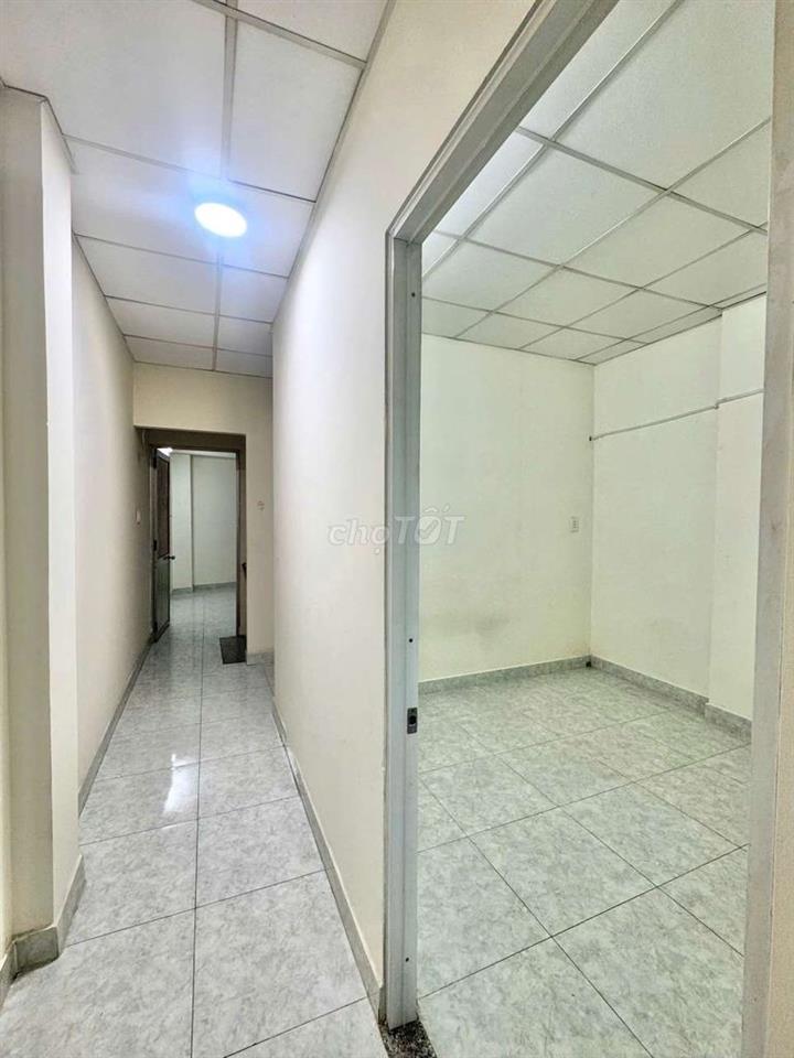 CHO THUÊ NHÀ LÊ VĂN QUỚI - GẦN 4 XÃ - 11 TRIỆU - 3PN - 4×17M - HẺM 8M