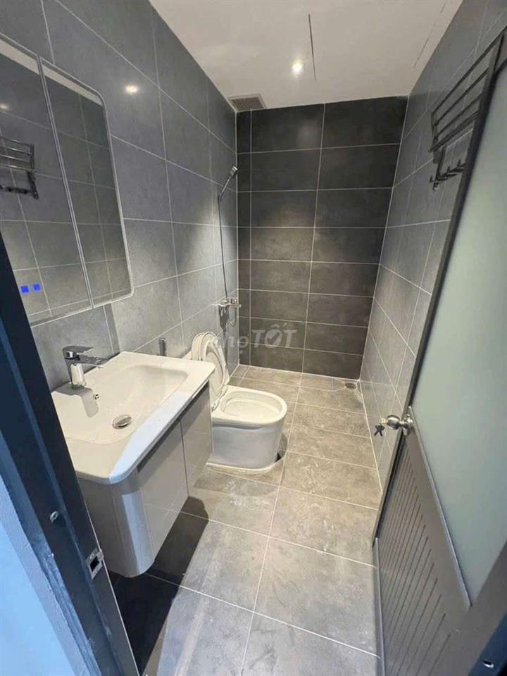 CHO THUÊ NHÀ KÊNH TÂN HÓA - 15TRIEU - 2PN - 2 M.LẠNH - GẦN ĐẦM SEN Q11
