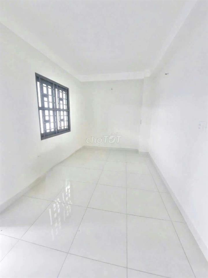 CHO THUÊ NHÀ CÓ NỘI THẤT HẺM CHIẾN LƯỢC - 5×12M- 4 TẦNG - 4PN