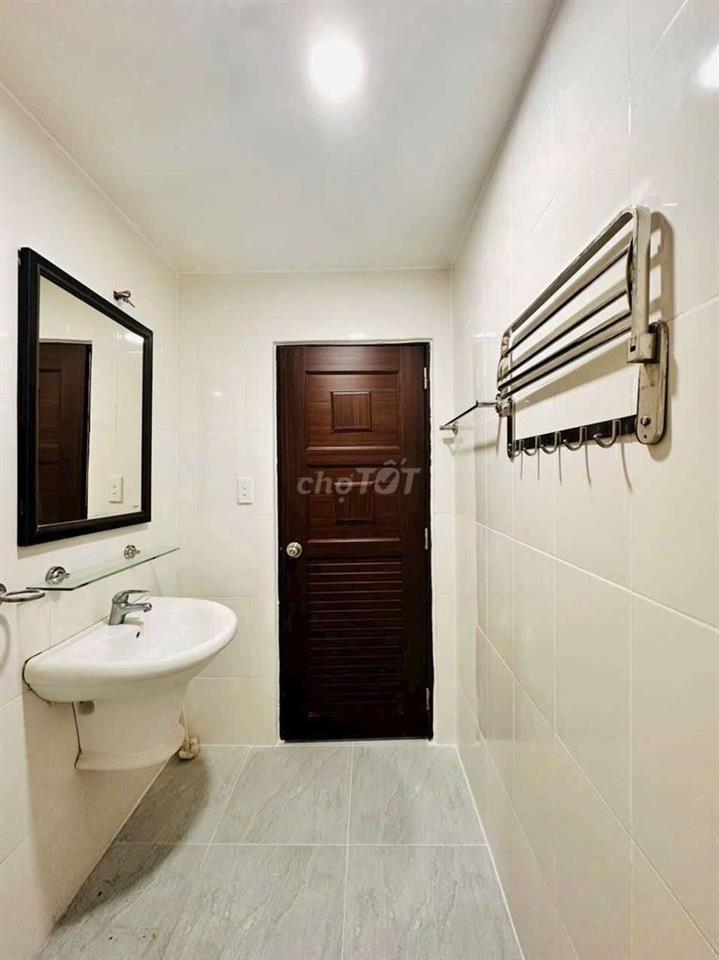 CHO THUÊ CHUNG CƯ TÂN MAI - LÊ ĐÌNH CẨN - 2PN - 6.5TRIEU - 65M2