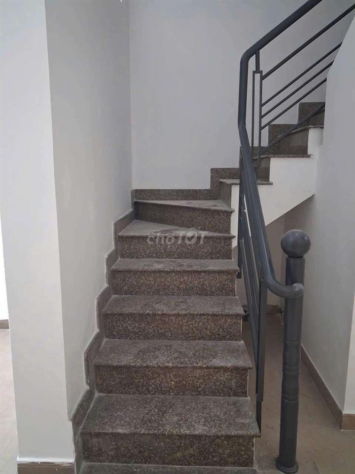CHO THUÊ NHÀ - CHIẾN LƯỢC - BÌNH TRỊ ĐÔNG - 10.5TRIEU - 3PN - 4 TẦNG