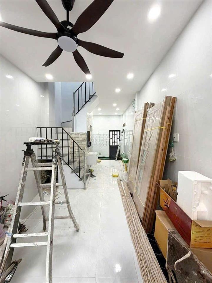 CHO THUÊ NHÀ TÂN HÒA ĐÔNG - Q6- PHÚ LÂM - 8TRIEU- 2PN- HẺM 3 GÁC
