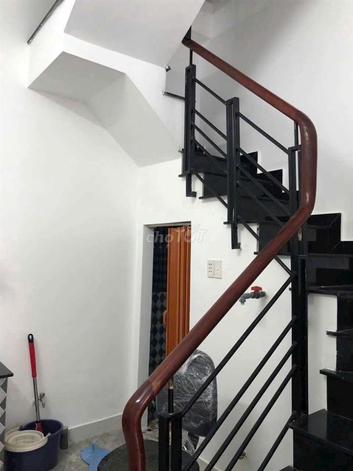 CHO THUÊ NHÀ KHU BÌNH TIÊN, 12 TRIỆU, 2PN, CÓ 2 MÁY LẠNH