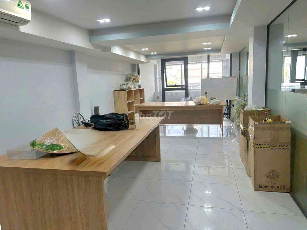 CHO THUÊ NHÀ VP CTY LÊ ĐÌNH CẨN, 19 TRIỆU TL, 5PN, CÓ THANG MÁY