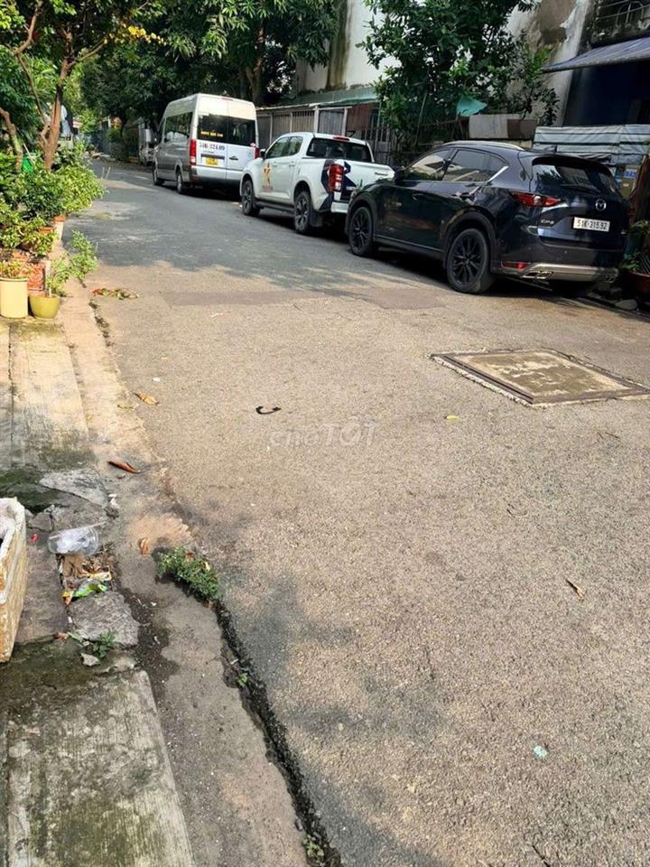CHO THUÊ NHÀ 298 TÂN HÒA ĐÔNG, 11 TRIỆU, 3PN, ĐƯỜNG 10M, 3,5 TẤM