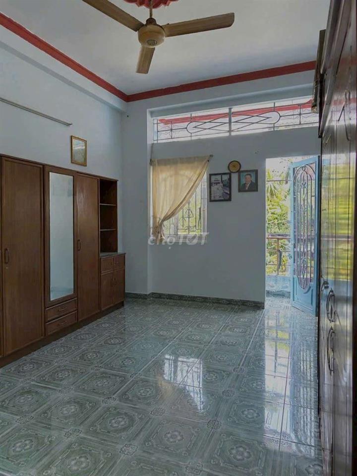 CHO THUÊ NHÀ 759 HƯƠNG LỘ 2, 8,5TRIEU, 3PN, 3 TẦNG, HẺM XE HƠI