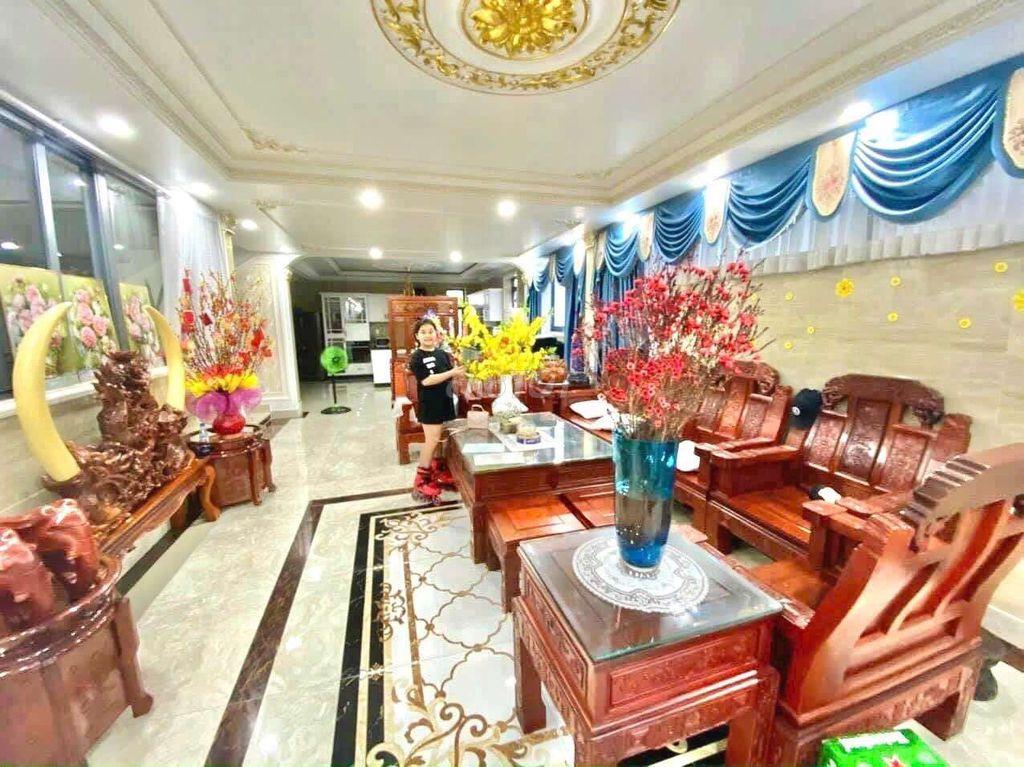 CHO THUÊ BIỆT THỰ KHU TÊN LỬA - 50 TRIỆU- 5PN- FULL NỘI THẤT