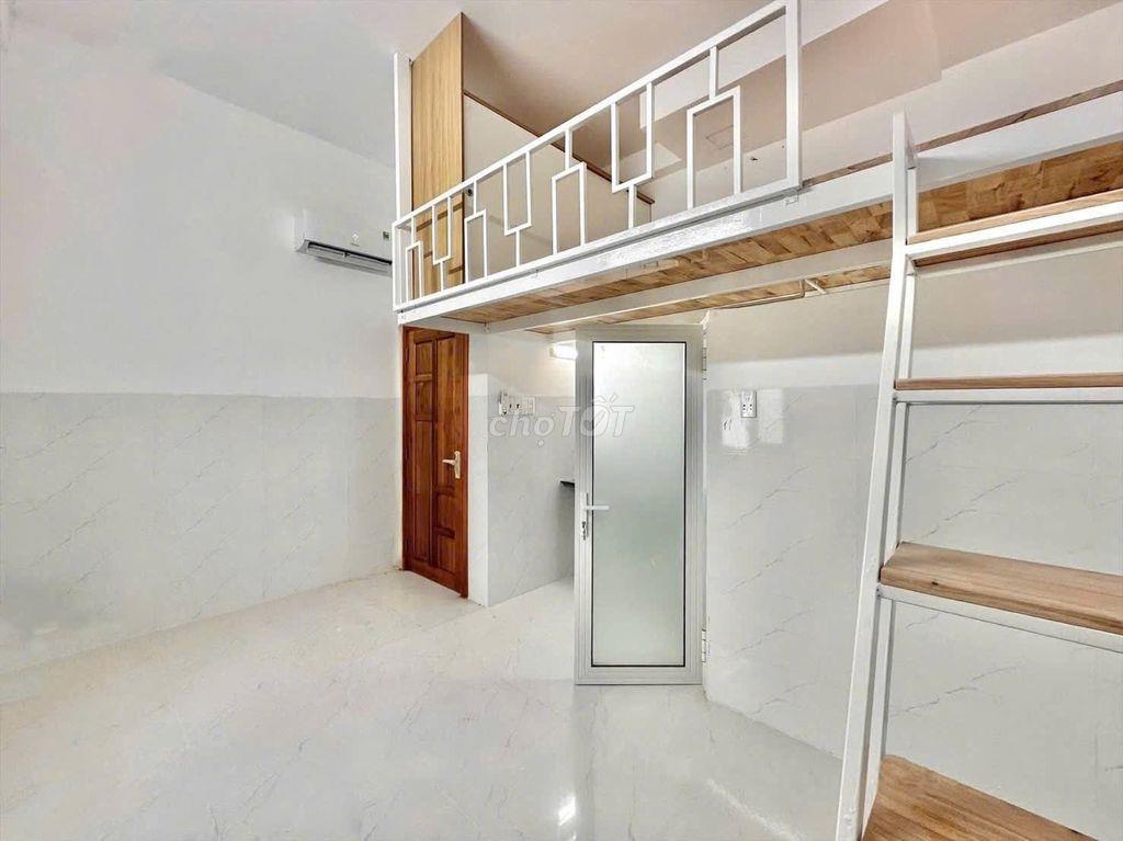 BÁN TÒA NHÀ CAO CẤP CHỢ BÌNH THÀNH, 314m2,5 tầng 61 phòng 25,5 tỷ