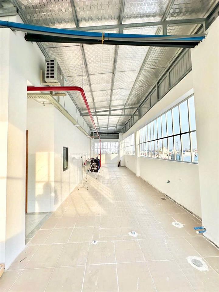 BÁN TÒA NHÀ CAO CẤP CHỢ BÌNH THÀNH, 314m2,5 tầng 61 phòng 25,5 tỷ