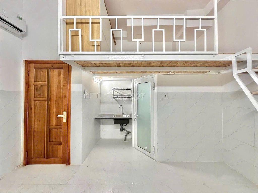 BÁN TÒA NHÀ CAO CẤP CHỢ BÌNH THÀNH, 314m2,5 tầng 61 phòng 25,5 tỷ
