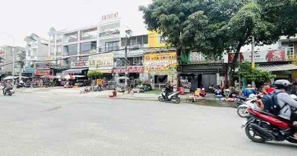 Bán nhà ngay chợ Bình Thành - Bình Tân - nhỉnh 1 tỷ