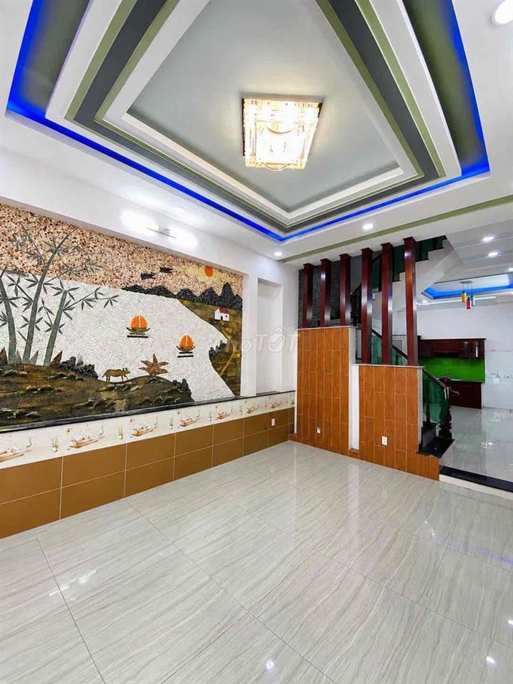 Đường 7m Lê Văn Quới, Bình Tân – 4x14m, 4PN, 5WC