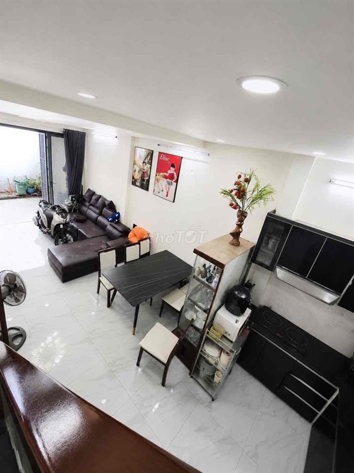 4,35 TỶ MUA NHÀ 3PN – HẺM 5M – GẦN CHỢ 4 XÃ