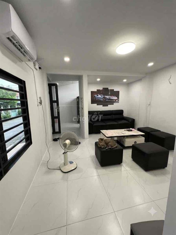 NHÀ ĐƯỜNG HÒA BÌNH Q11 – 43,4M² – 3PN – HẺM 2,5M – SÁT VÒNG XOAY ĐẦM S
