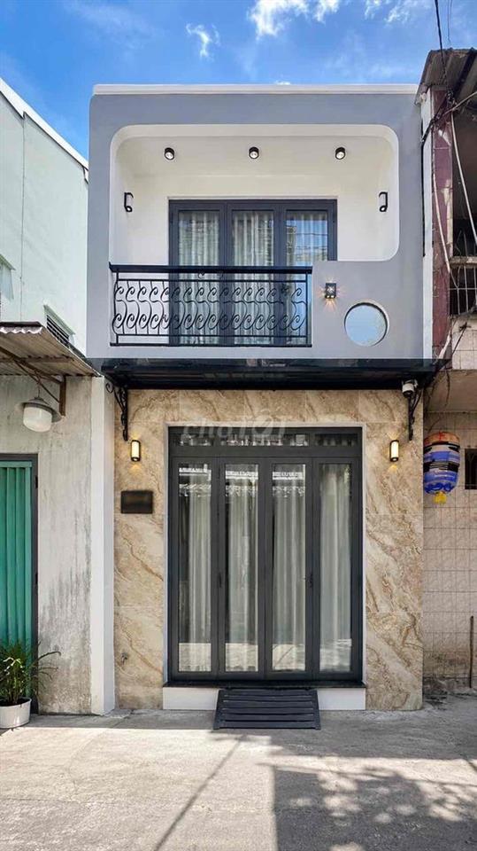 NHÀ 2 TẦNG PHÚ TRUNG – CÁCH LẠC LONG QUÂN 30M – 4,99 TỶ