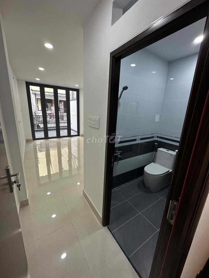 NHÀ TÂN PHÚ MỚI 100% – HẺM Ô TÔ THÔNG – 3PN/4WC – 5,2 TỶ