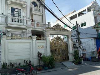 Diện tích khủng long , 15 Phòng , hàng hiếm khu vực