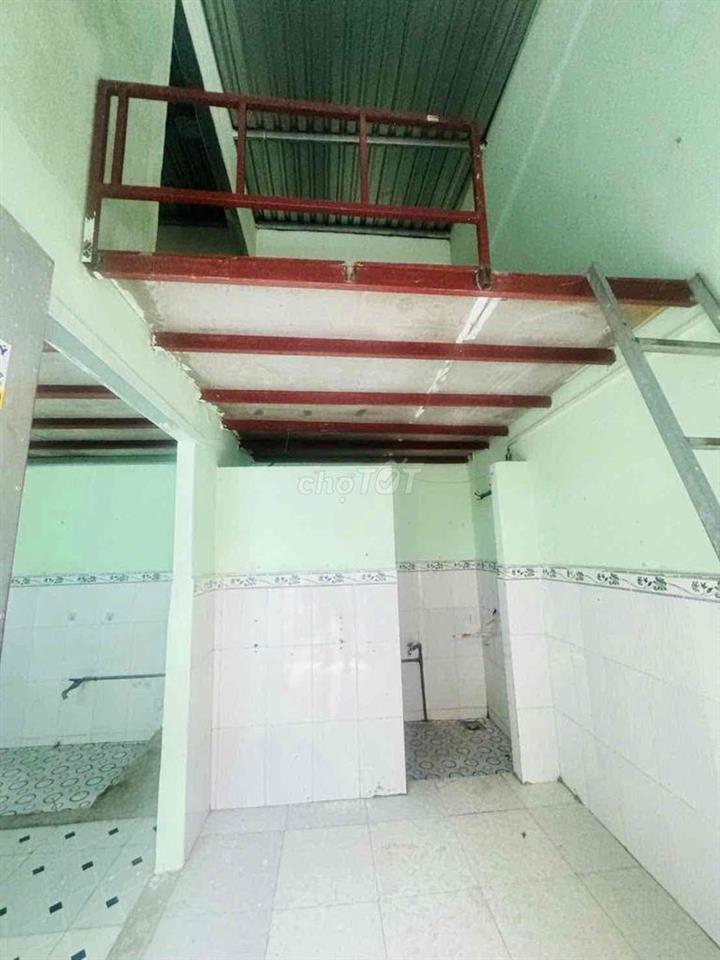 Diện tích khủng long , 15 Phòng , hàng hiếm khu vực
