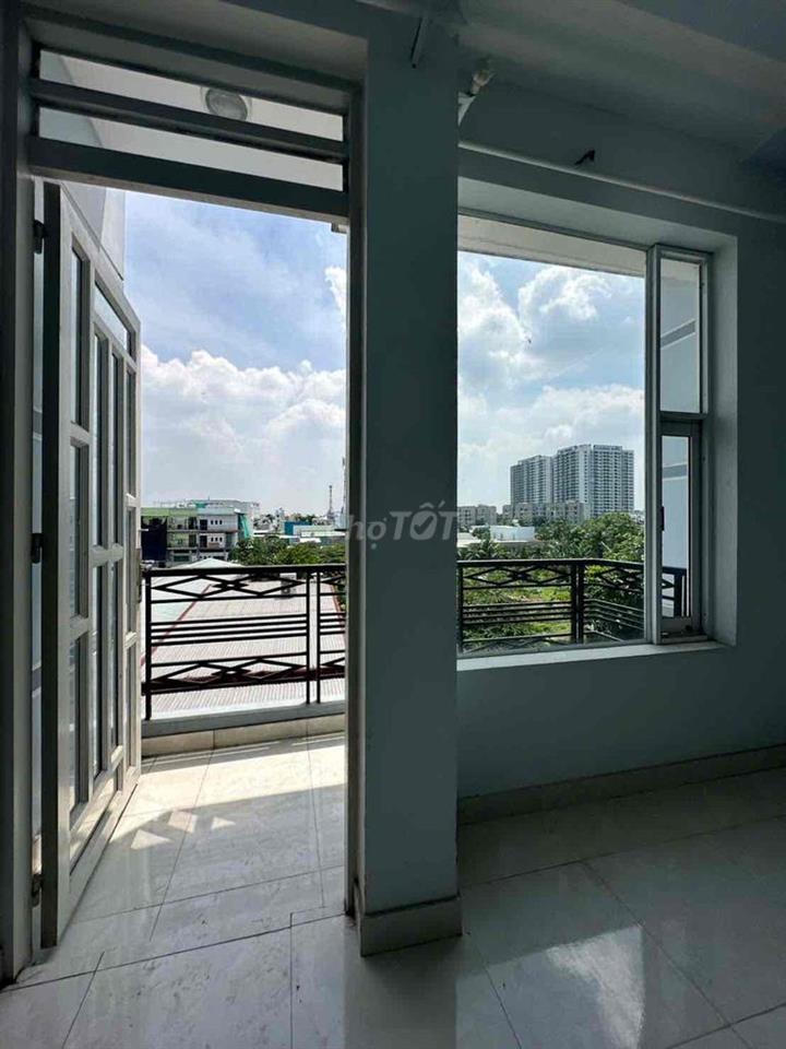 Đỉnh của đỉnh !!! Nhà 2 mặt tiền , chủ giảm từ 7.3 xuống 1 tỷ còn 6.3