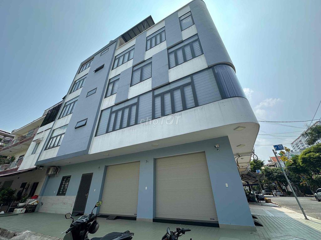 Chủ làm kinh tế lỗ , buộc buông căn nhà nái đang ở , 2 mặt tiền !!!