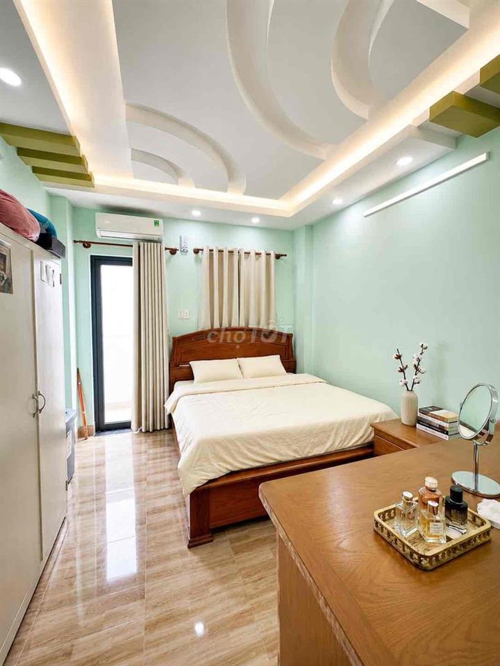 Nhà Hẻm Xe Hơi Thẳng Trục ,  nhà 1 sẹc , đúng 1 căn ra mặt tiền