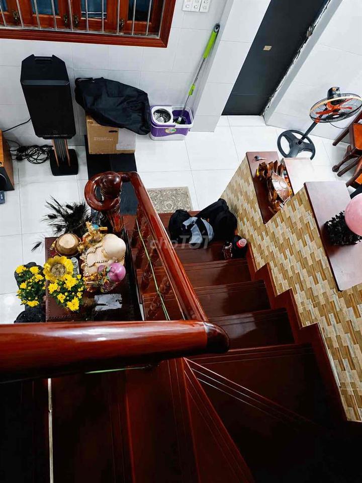 Siêu phẩm 4 tầng BTCT khu VIP HIM LAM