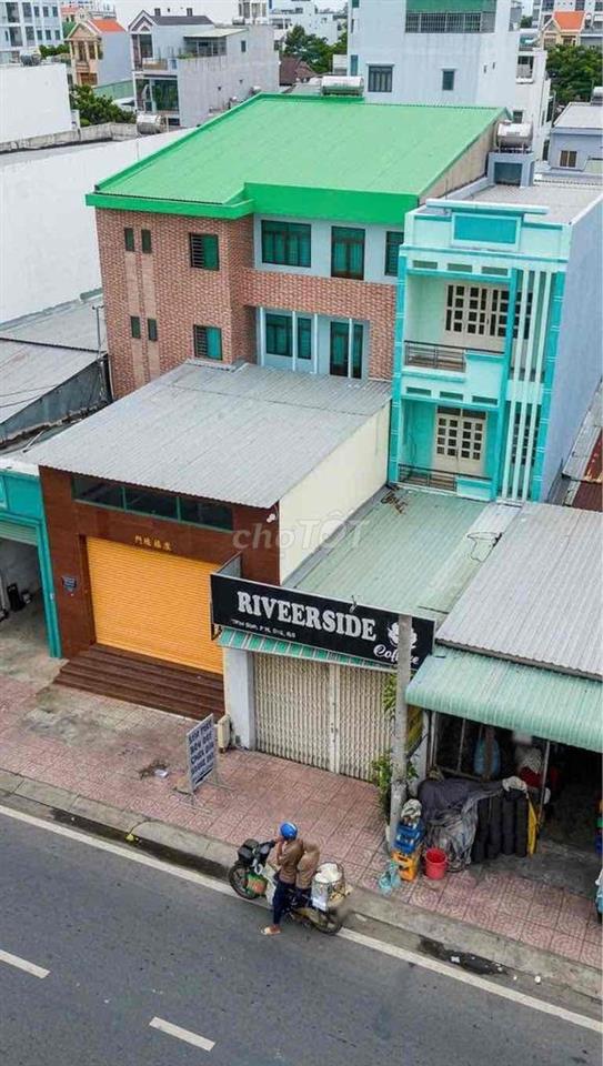 Không có căn thứ 2 trong khu vực , vua dòng tiền
