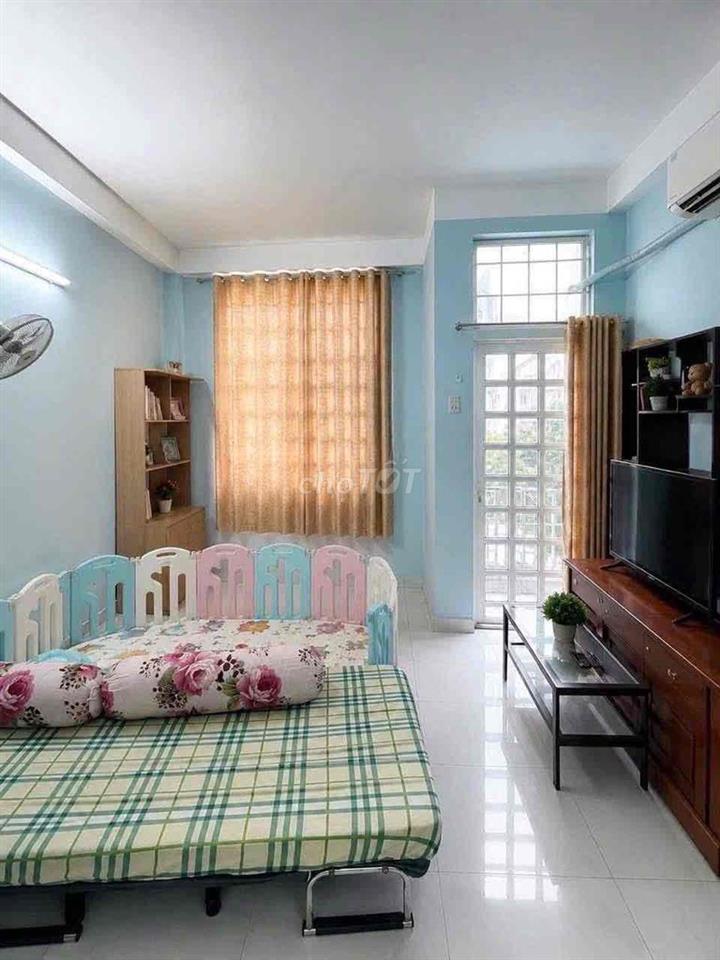 Nhà nở hậu 4.1M nở hậu 6M - 4 Tầng BTCT