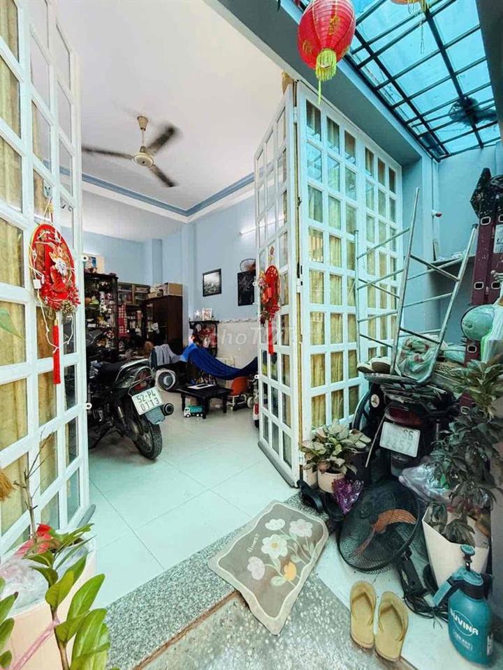 Nhà nở hậu 4.1M nở hậu 6M - 4 Tầng BTCT