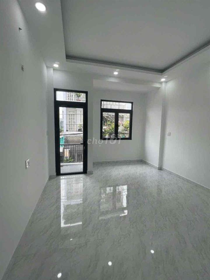 Nhà Mặt Tiền Kinh Doanh Hàng Hiếm Lâu Ơi Là Lâu mới xuất hiện !!!