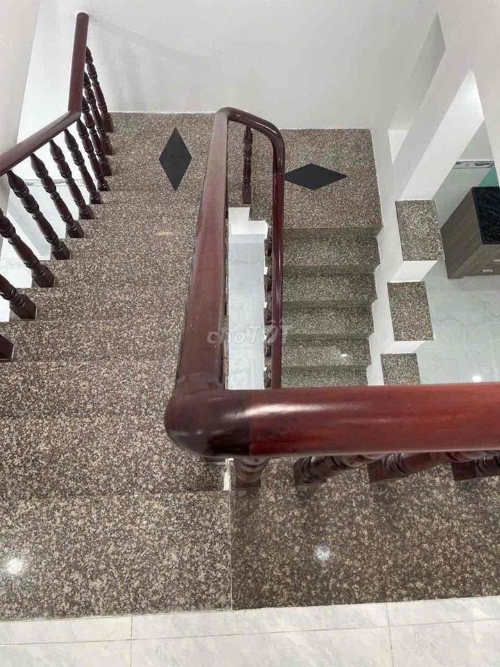 Nhà Mặt Tiền Kinh Doanh Hàng Hiếm Lâu Ơi Là Lâu mới xuất hiện !!!