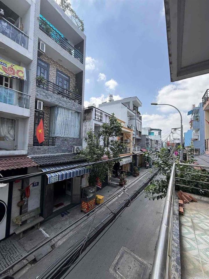 Nhà Mặt Tiền 7.7 tỷ