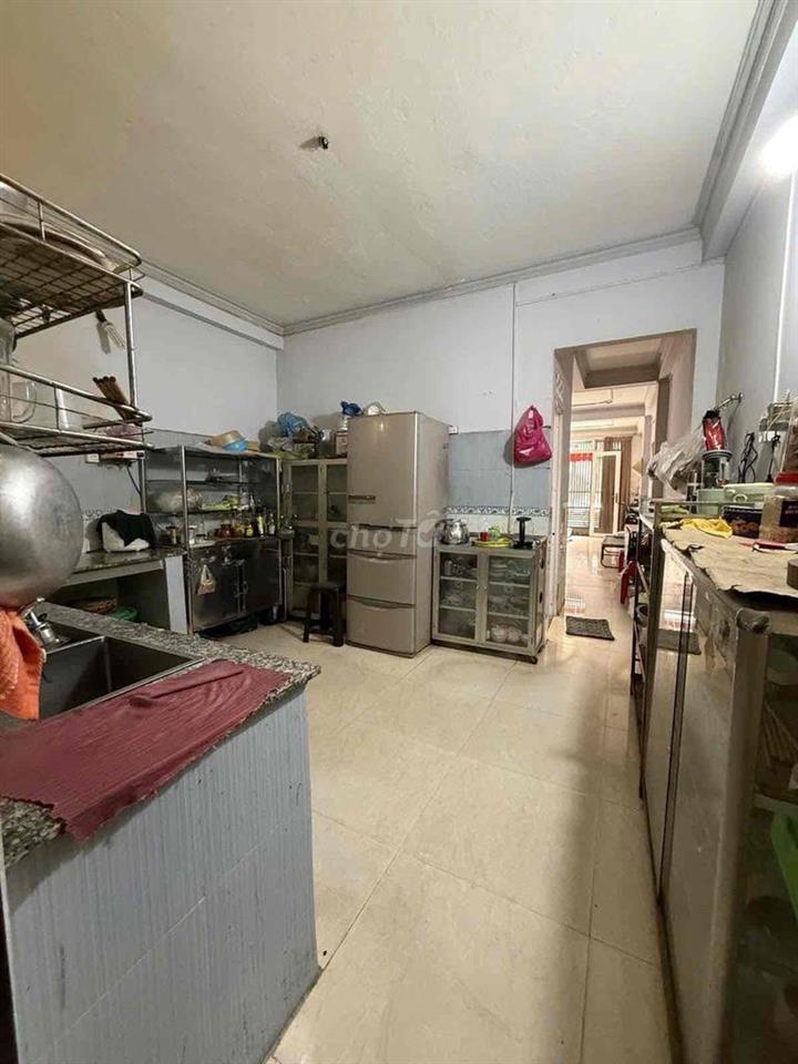 Nhà Mặt Tiền 7.7 tỷ