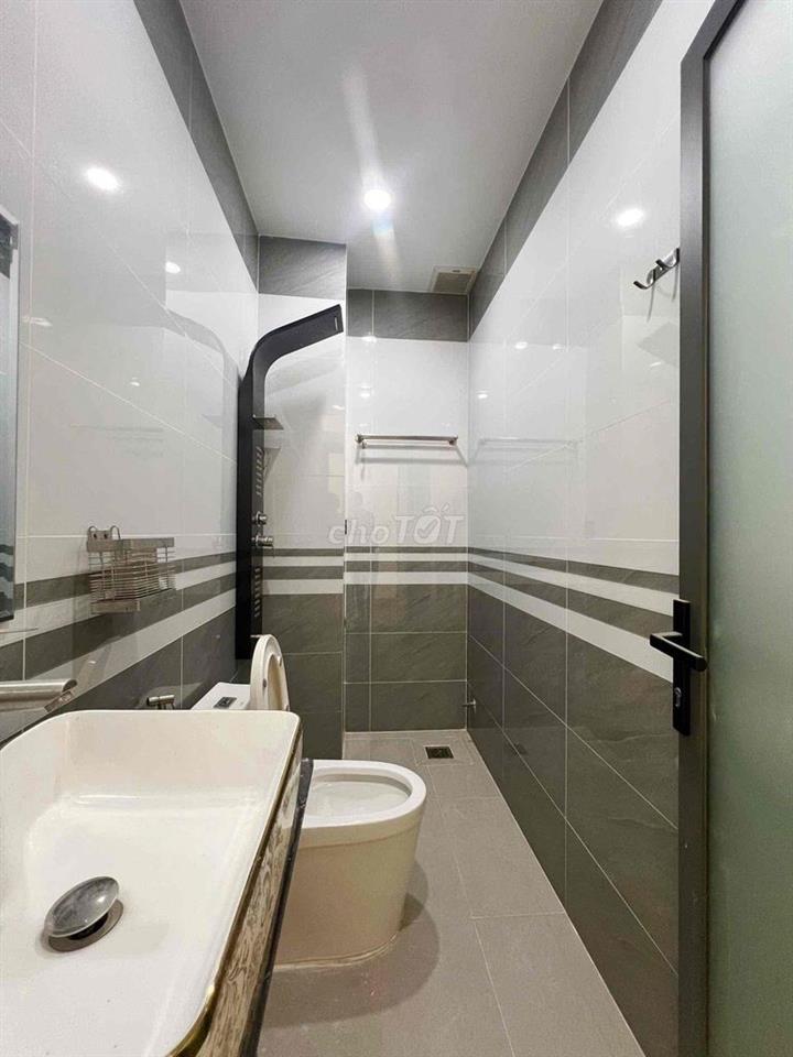 Nhà Bình Tân ( 4 x 14m ) Nhà Đẹp Ngay Trung Tâm Phường