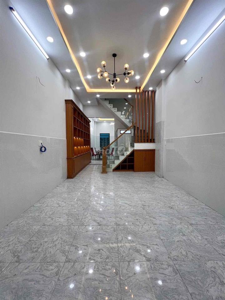Nhà Bình Tân ( 4,4m x 15m ) 1 trệt 2Lầu, Nhà đẹp