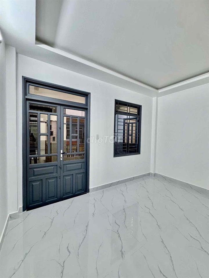 Nhà Đẹp Hẻm Xe Hơi Quay Đầu ( 4,5M x 14M )