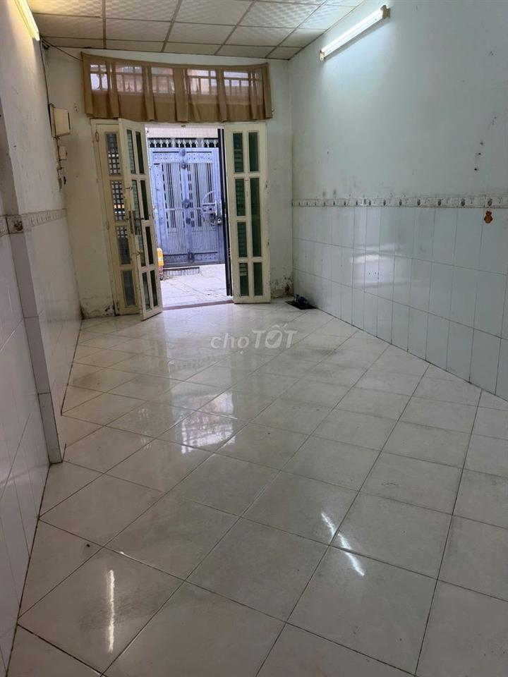 Bán GẤP nhà chính chủ, sổ hồng riêng, hẻm oto