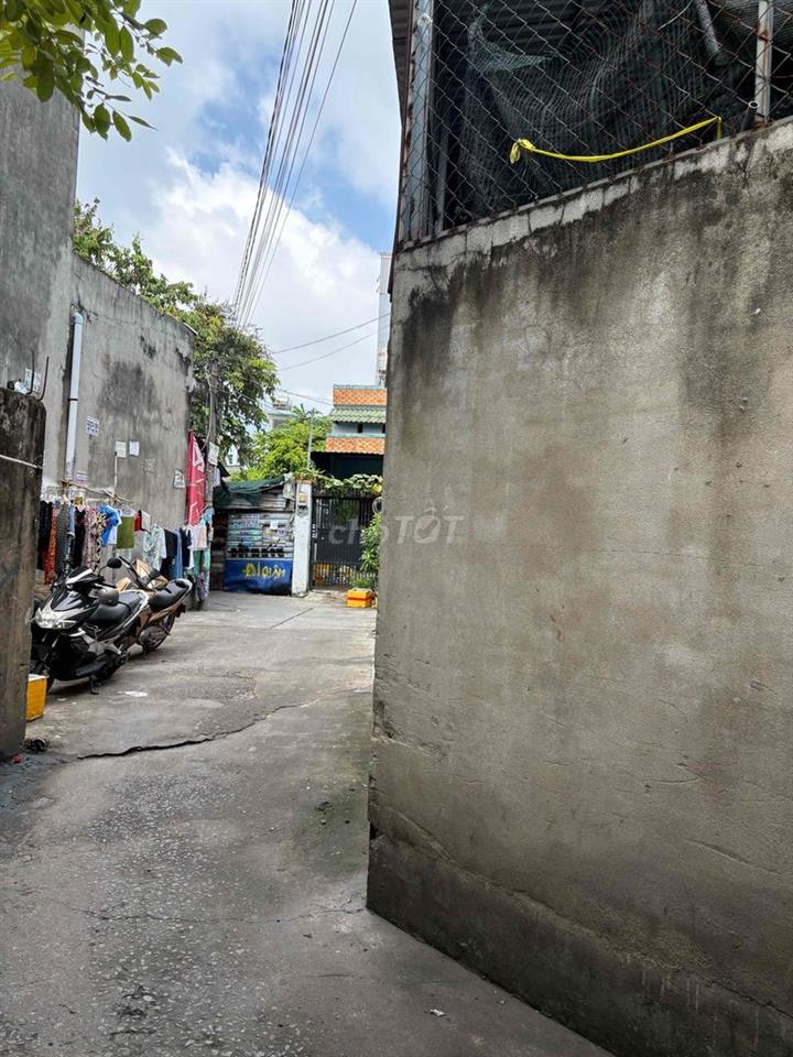 nhà rẻ nhất bình hưng hoà