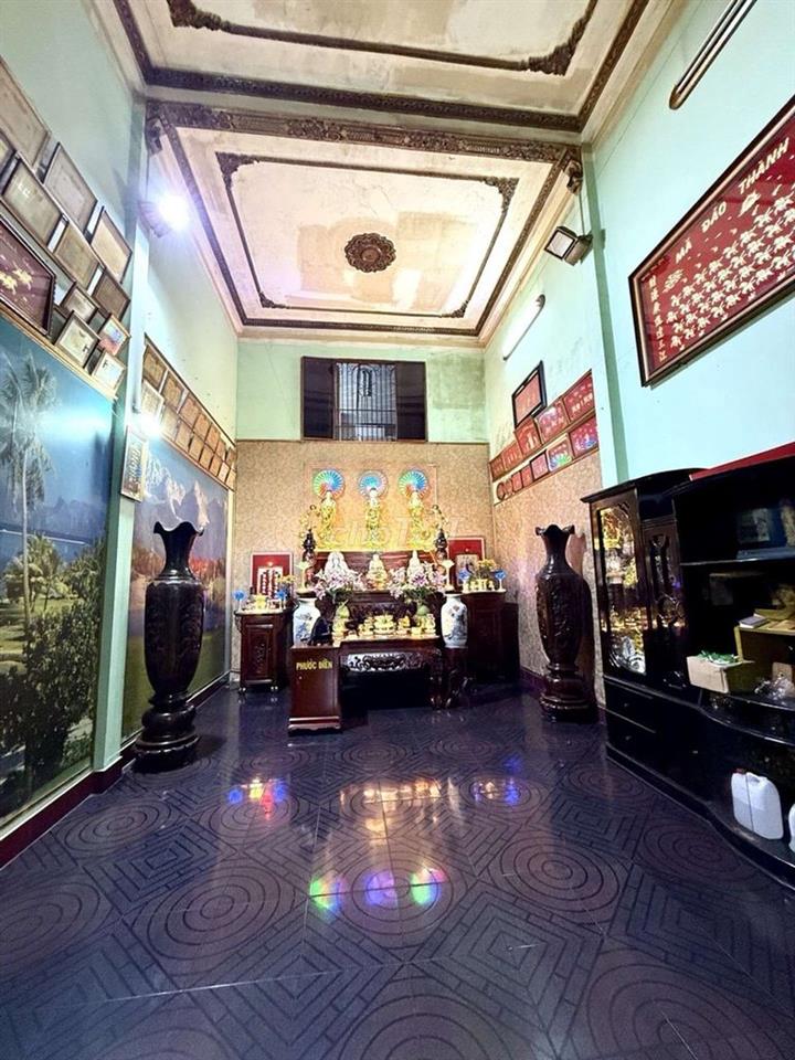 Mặt tiền TÂN HÒA ĐÔNG, diện tích 298m2, 4 tầng Bê tông cốt thép.