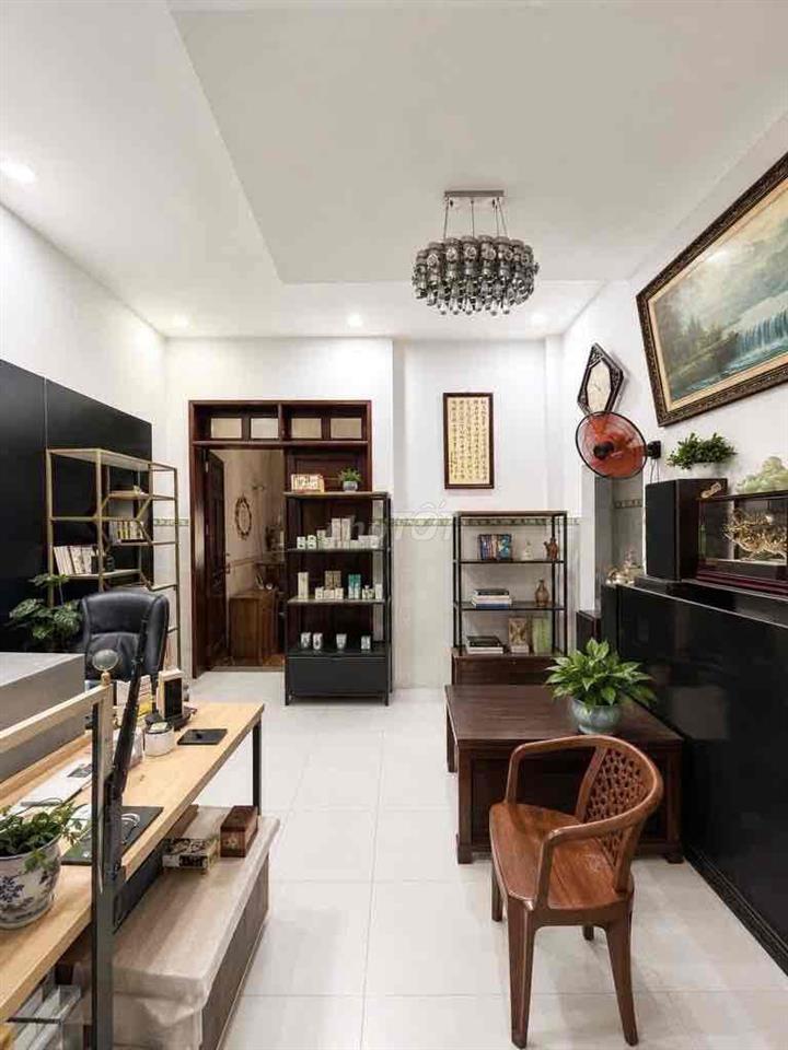 Chính chủ cần bán nhà Âu cơ,5p,
