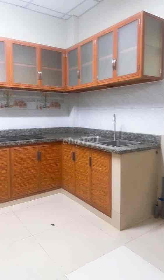 Bán nhà âu cơ 2p 36m2