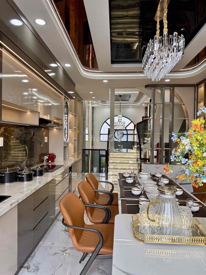 🏡 NHÀ 5 TẦNG – 88M² – GARA Ô TÔ – 4PN – NỘI THẤT CAO CẤP
