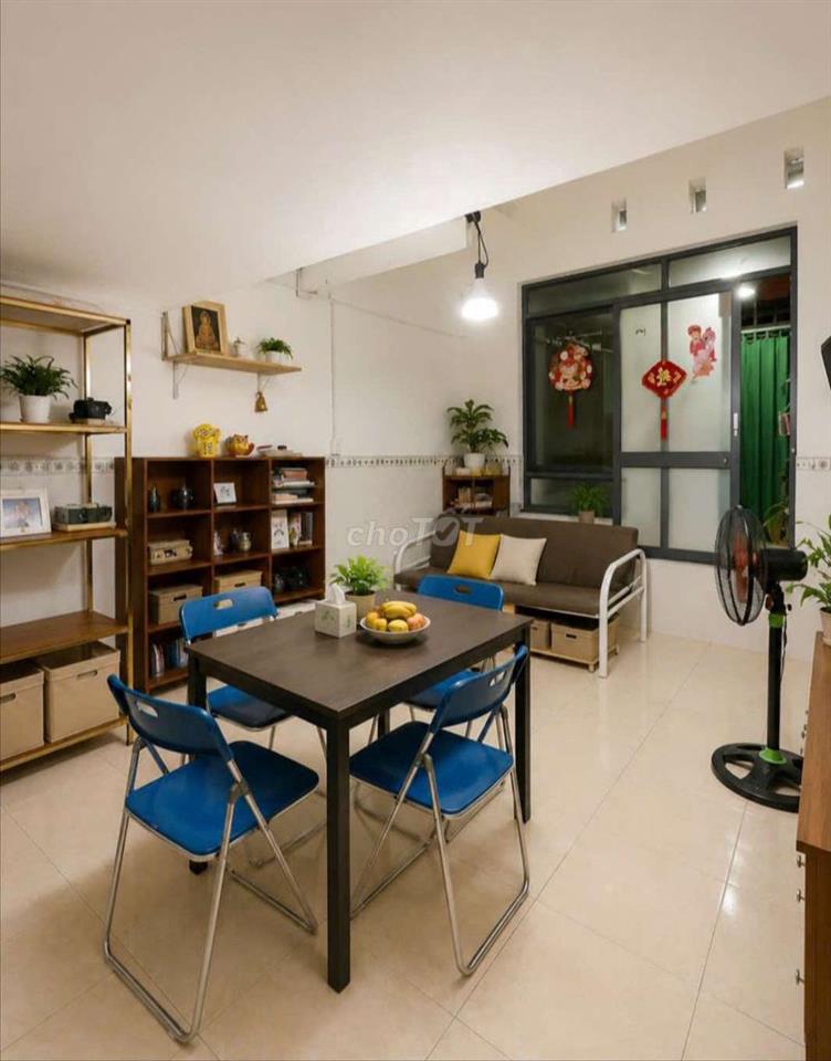 Gần Chợ Gò Xoài Bình Tân - Hẻm 6m - Nhà 2 Tầng - 64m2 - 4PN - 4Ty7x TL